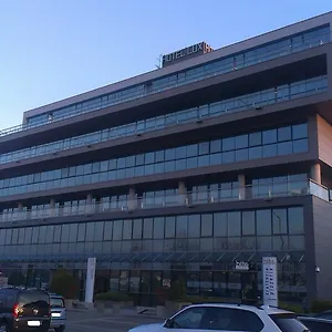 hotel-lux-modena.emilia-romagnahotels.net/