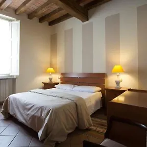 Il Cortiletto , Plasencia Italia
